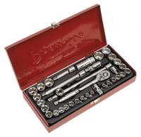 Sealey Socket Set 35 3/8 with accessories. Among other things, Dial with two-way ratchet mechanism and a set of extension cords. The WallDrive and DuoMetric.